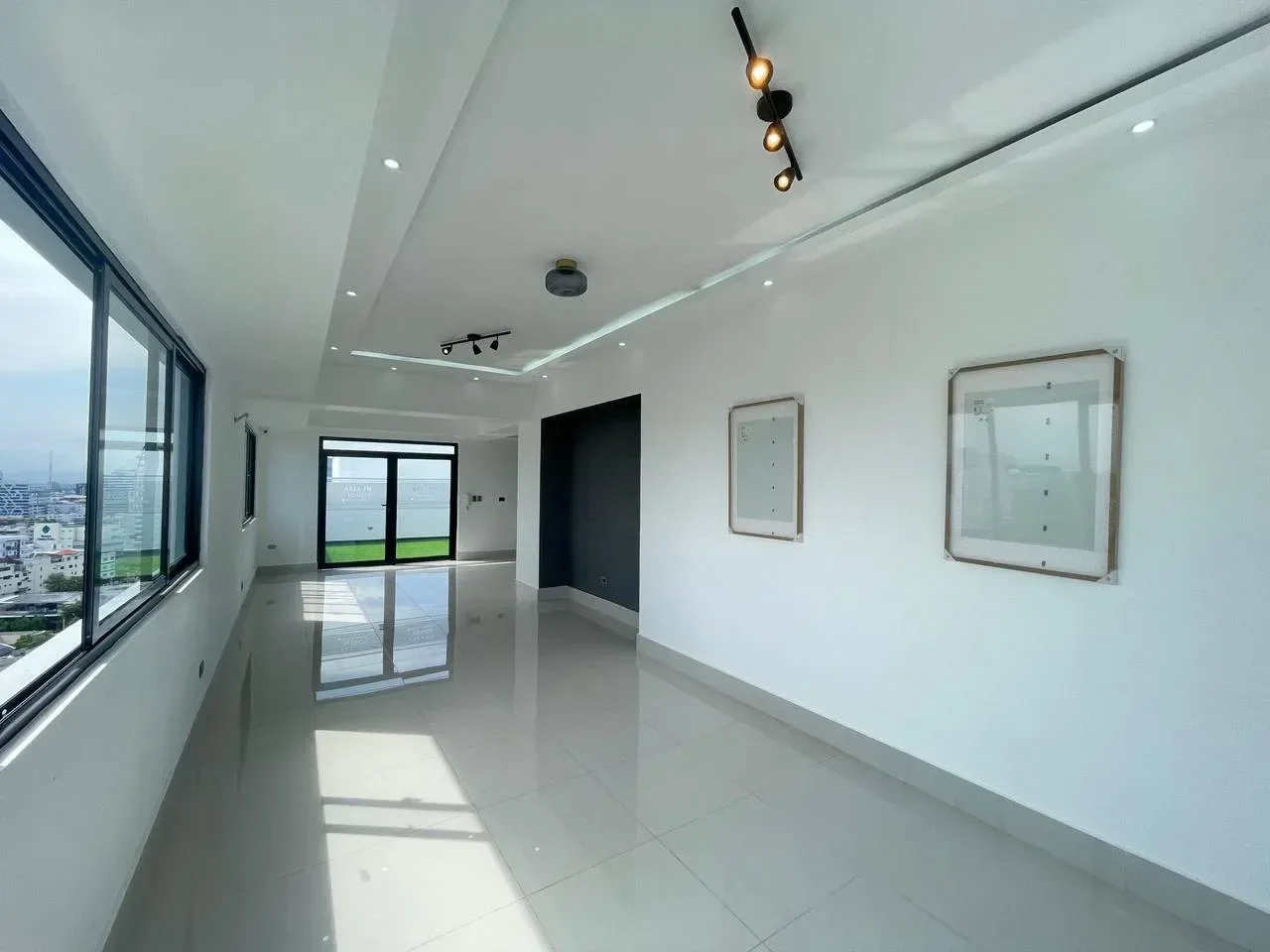 Ensanche Naco: apartamento 2 hab. · 87 m² en venta - 3