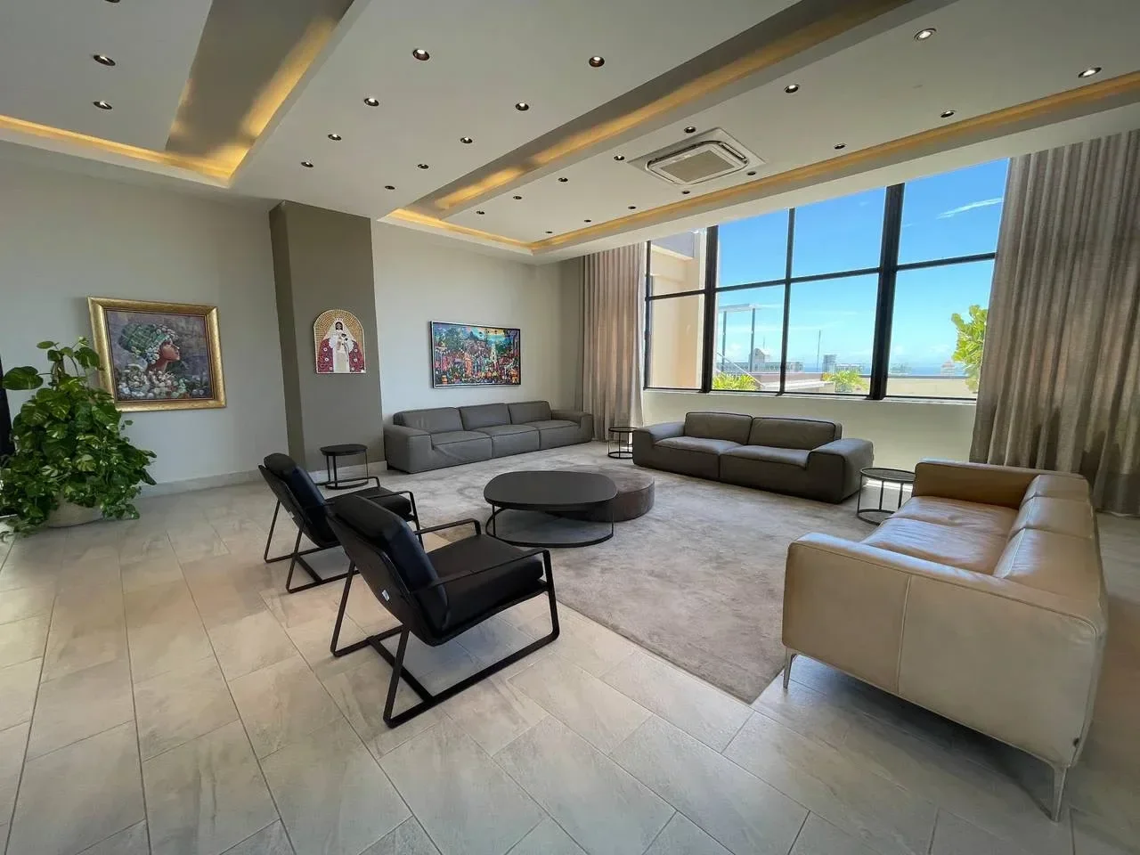 Apartamento en Evaristo Morales, 130 m² en venta - 4