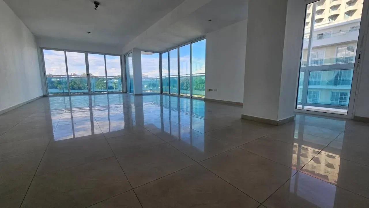 Apartamento en Malecon, 185 m² en alquiler - 3