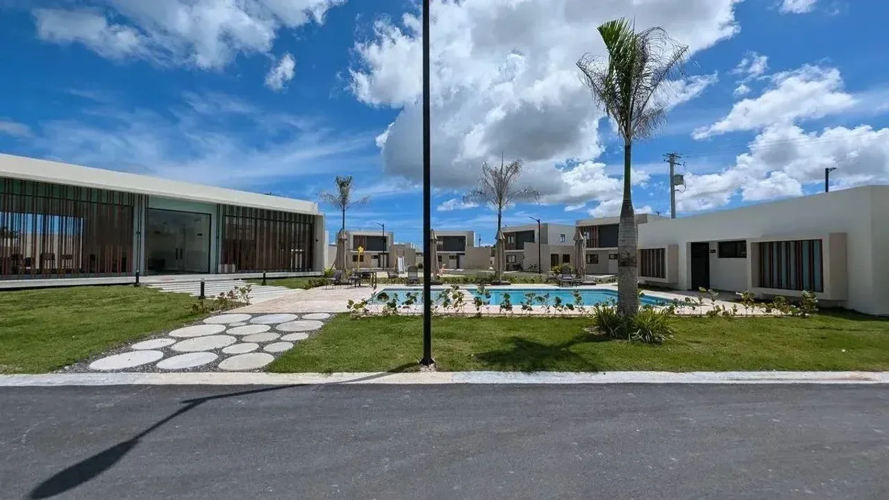 Bávaro: apartamento 2 hab. · 72 m² en venta