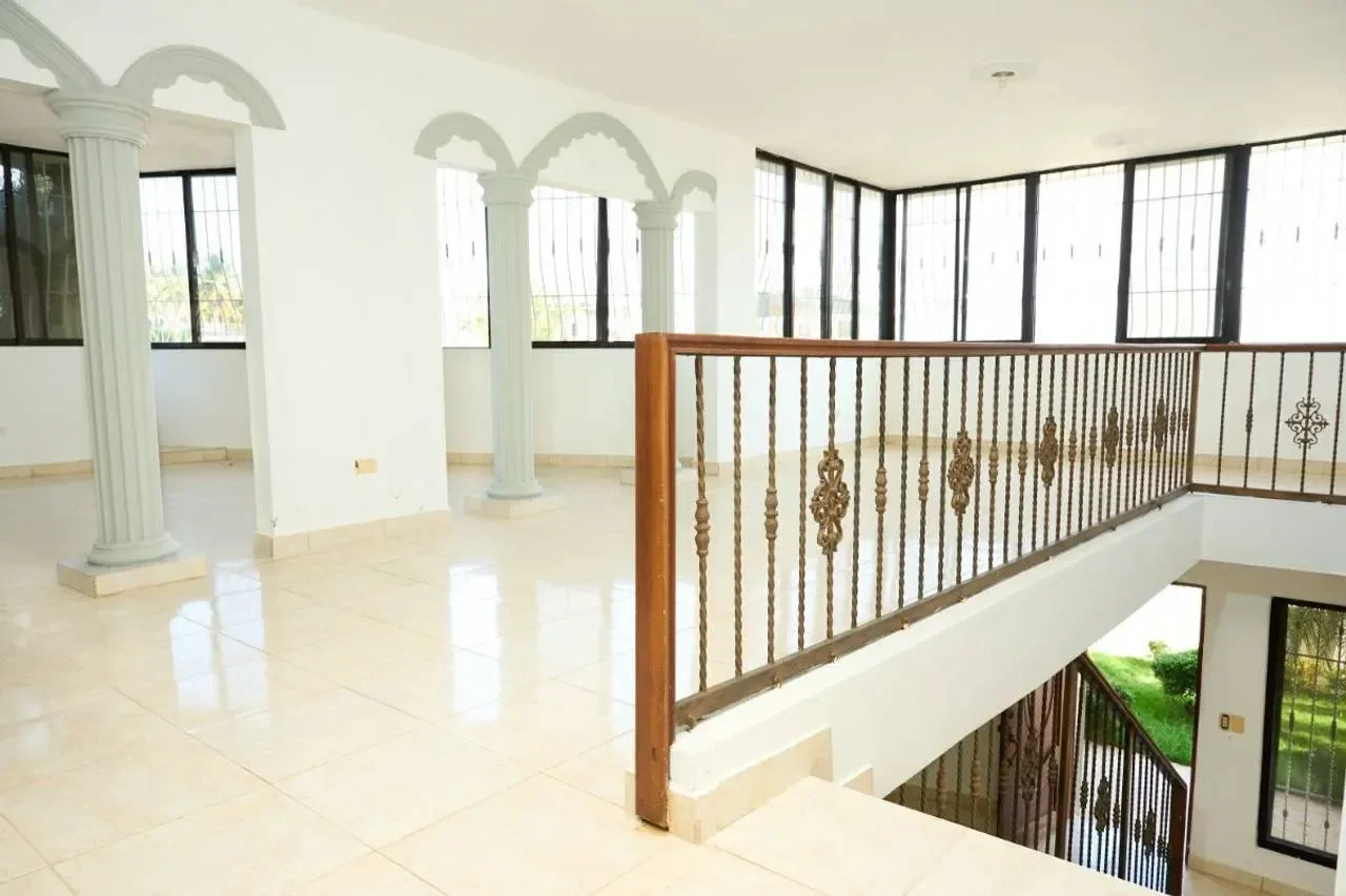 Villa en Cerro Yaljú, 440 m² en venta - 4