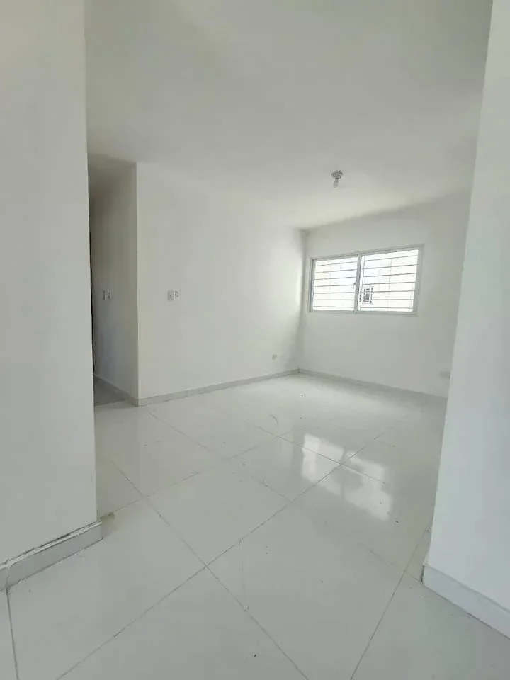 Apartamento de 3 habitaciones en venta en Jacobo Majluta, Santo Domingo Norte - 5