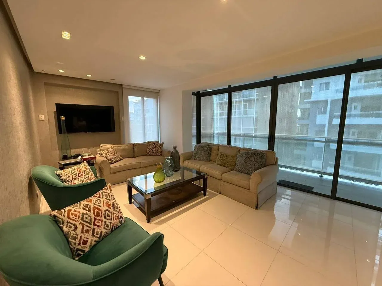 Apartamento en Evaristo Morales, 132 m² en venta - 3