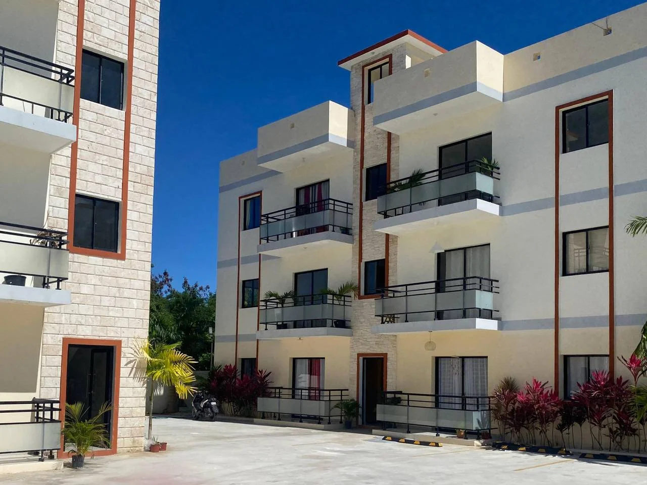 Apartment with 2 bedrooms for sale in Pueblo Bávaro, Bavaro - 2