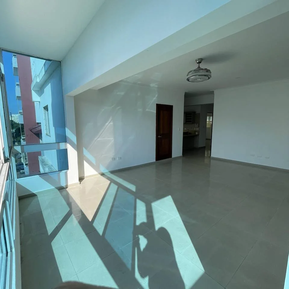 Venta: apartamento en Bella Vista, Santo Domingo D.N. - 3