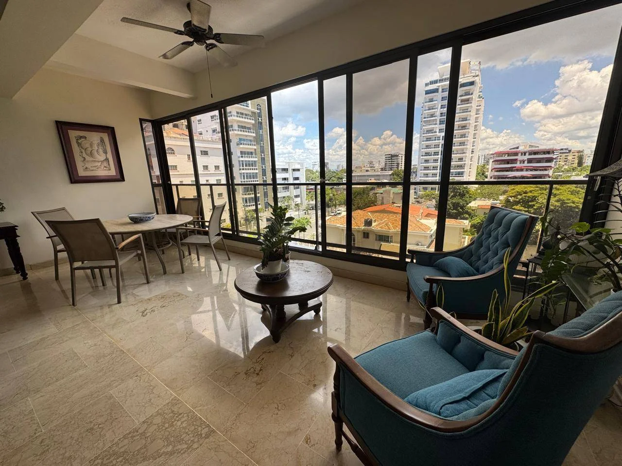 Apartamento de 3 habitaciones en venta en Los Cacicazgos, Santo Domingo D.N. - 2