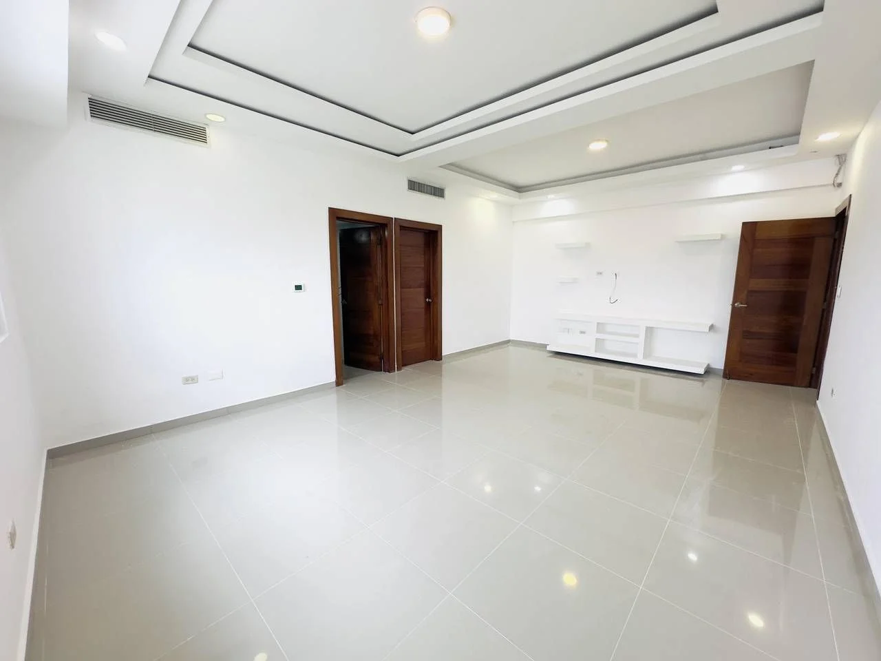 Appartement à Villa Aura, 698 m² à louer - 5