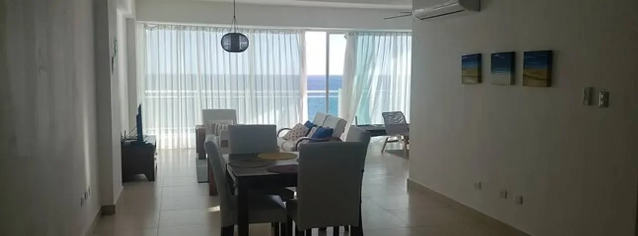 Venta: apartamento en Juan Dolio Centro, Juan Dolio - 2