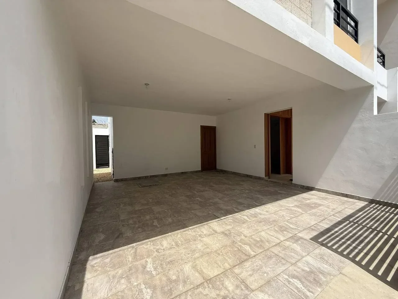 Casa en venta — Orquídea Primera Etapa, La Romana (3 hab.) - 2