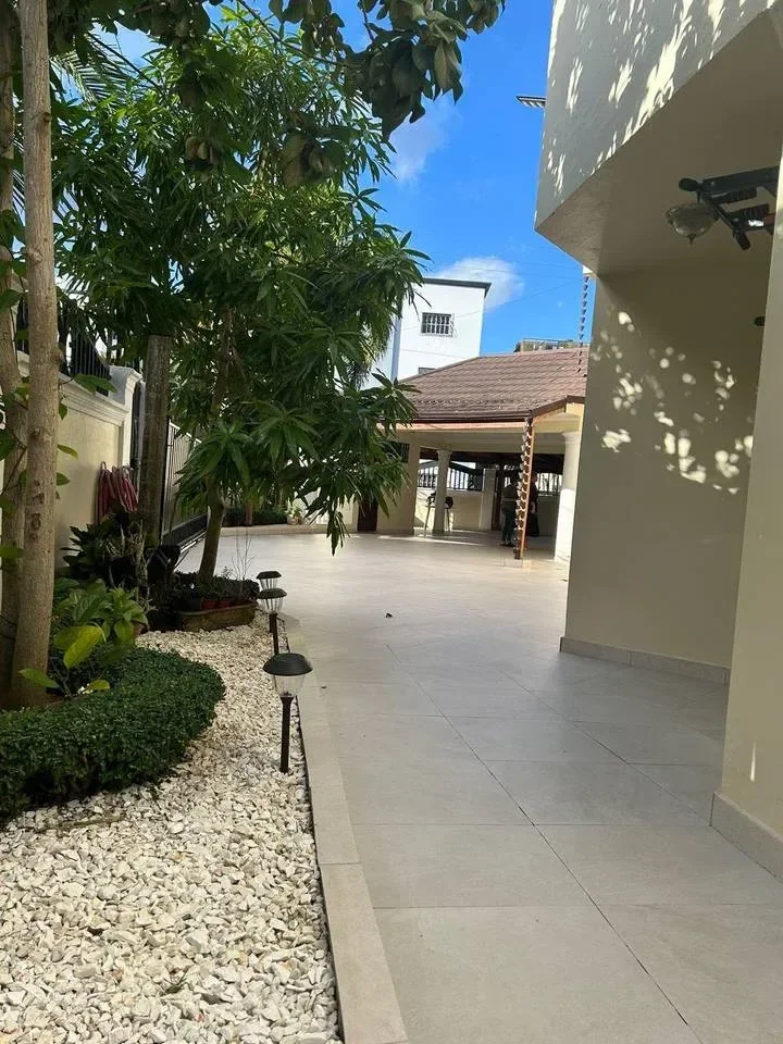 House for sale — Residencial Villa Del Norte, Santiago de los Caballeros (4 bed) - 2