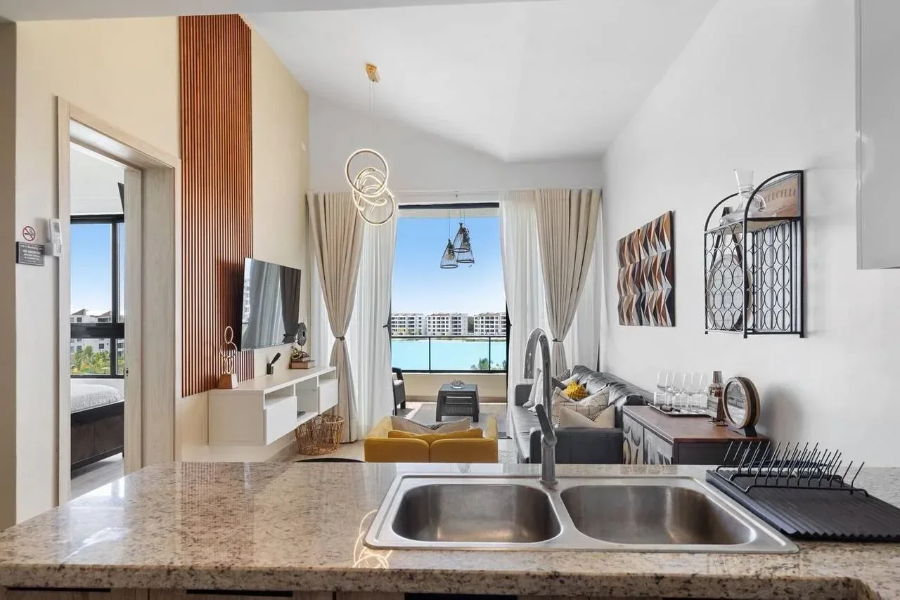 Apartamento de 1 habitaciones en venta en Boulevard Turístico del Este, Bavaro - 3