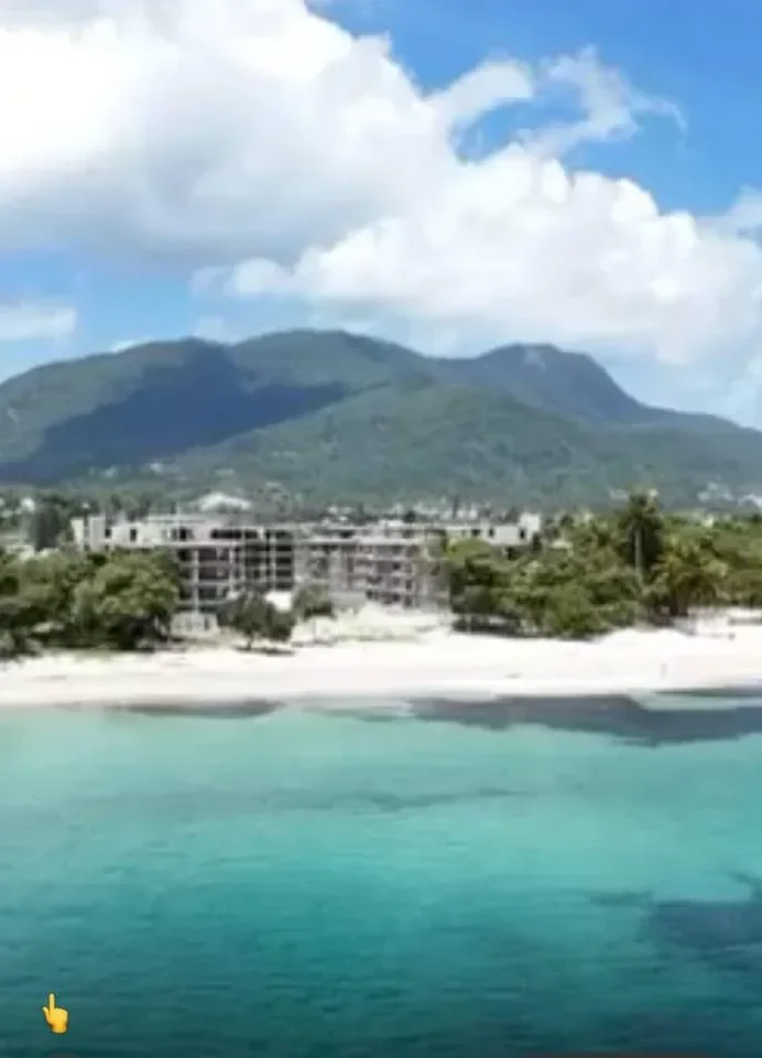 Apartamento en venta — Puerto Plata, Puerto Plata (2 hab.) - 3