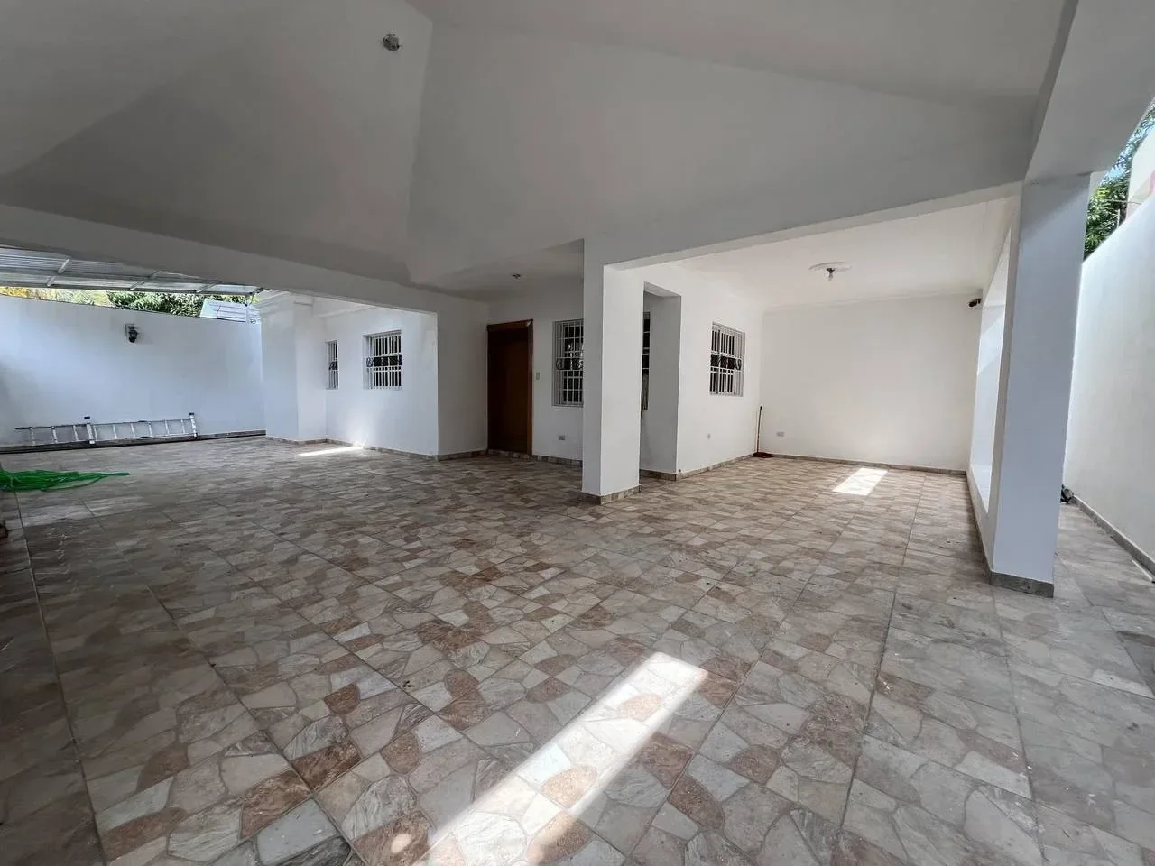 Venta: casa en El Embrujo Iii Primera Etapa, Santiago de los Caballeros - 2