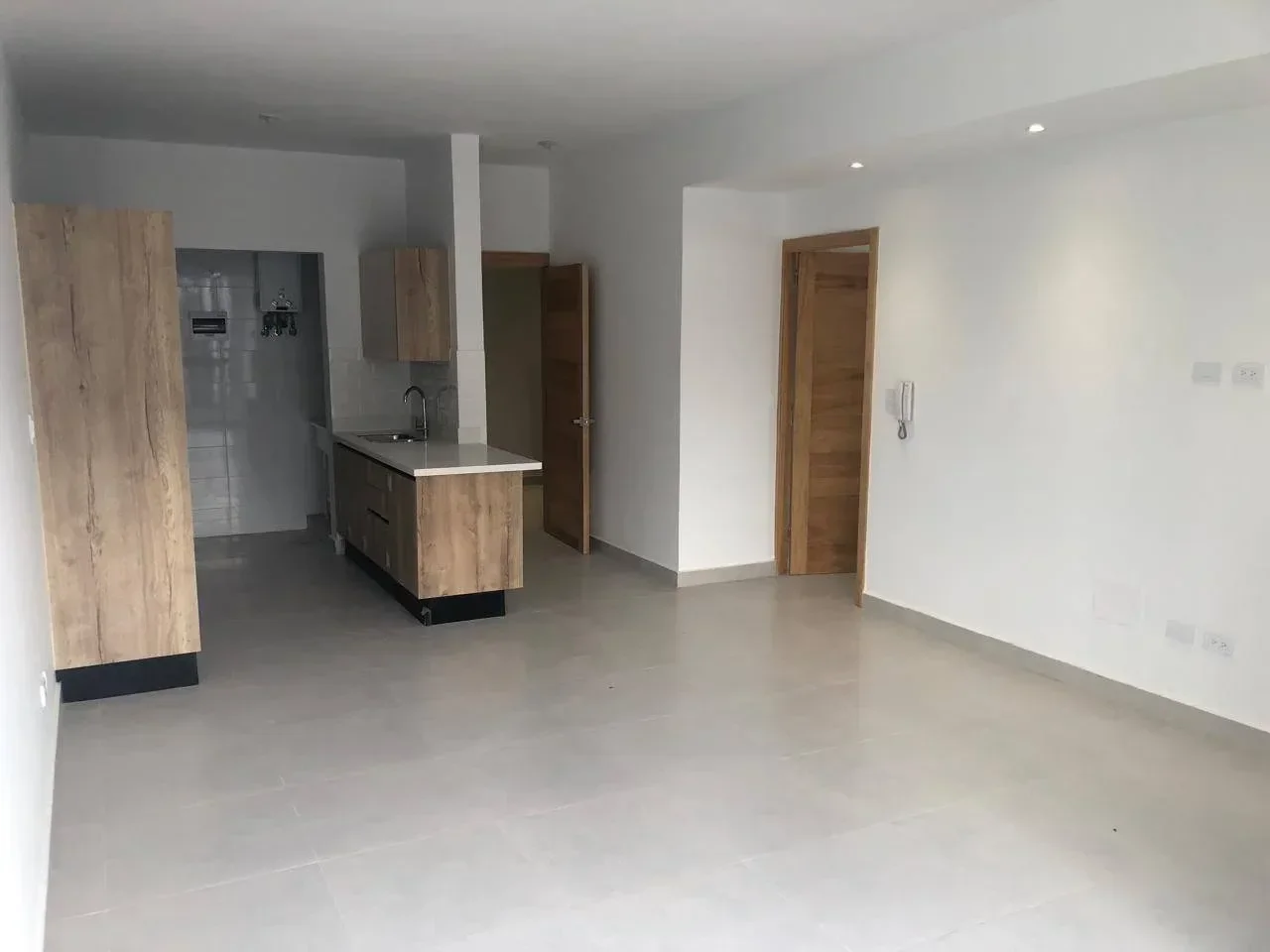 Venta: apartamento en Los Jardines del Sur, Distrito Nacional - 3