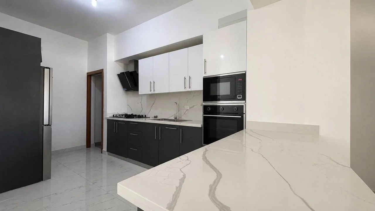 Apartamento de 3 habitaciones en venta en Bella Vista, Santo Domingo D.N. - 5