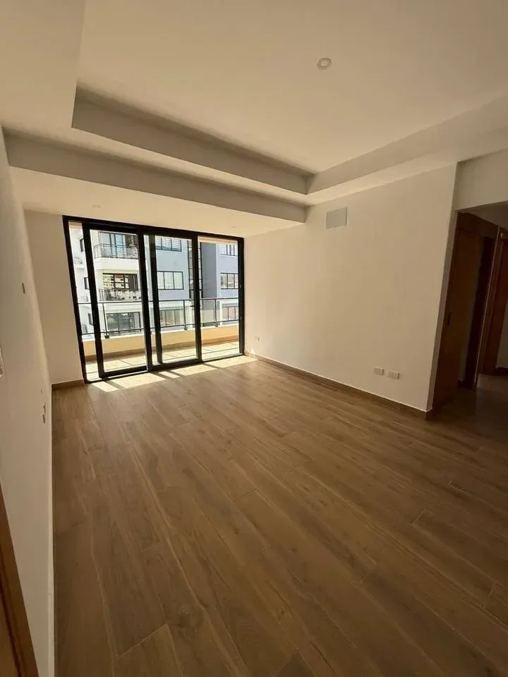 Venta: apartamento en Urbanización Real, Santo Domingo D.N. - 2