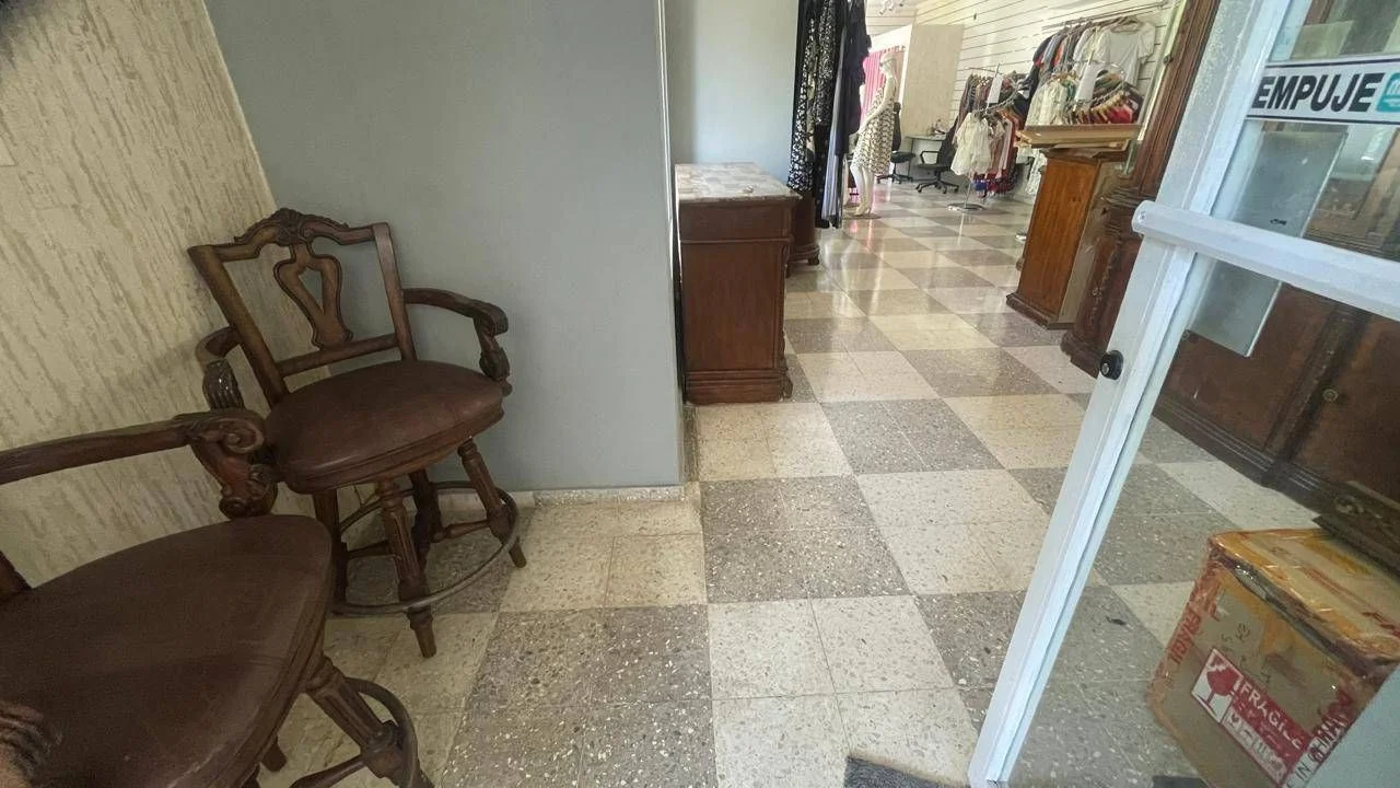 Jardines Del Norte: local commercial · 50 m² à louer - 4