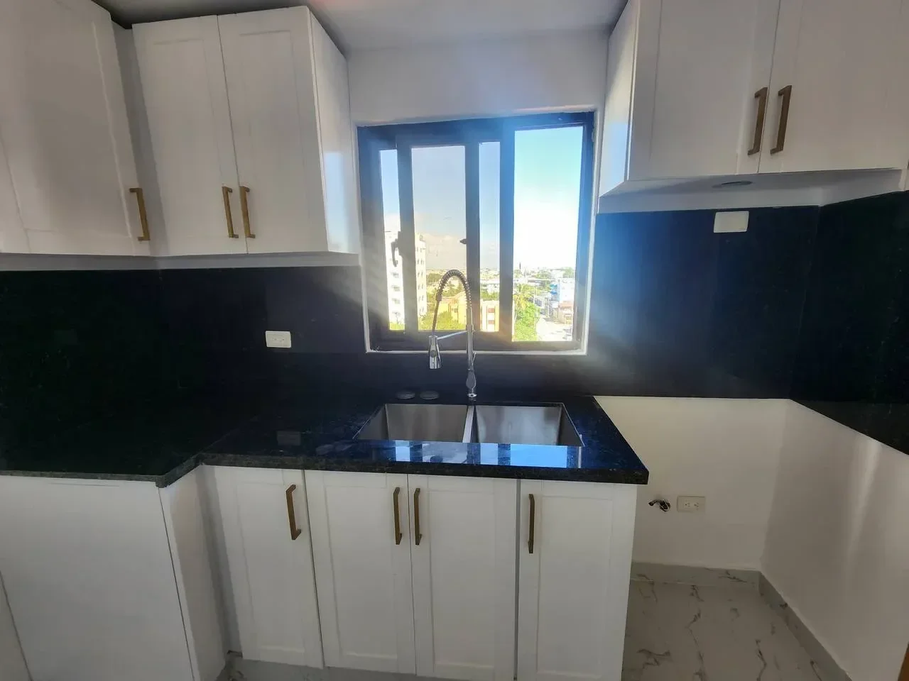 Apartamento en venta — Alma Rosa I, Santo Domingo Este (3 hab.) - 2