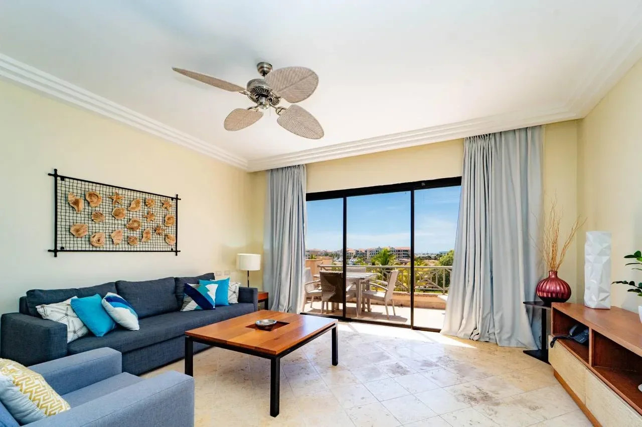 Apartamento en venta — Cap Cana (1 hab.)