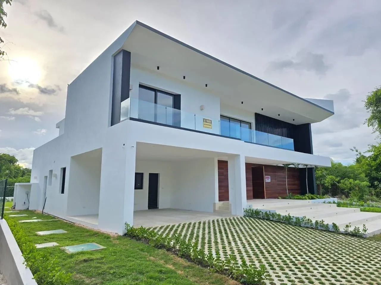 Villa de 4 chambres à vendre à Punta Cana Village, Punta Cana - 2