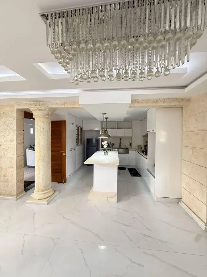 Autopista San Isidro: house 4 bed · 195 m² for sale - 2
