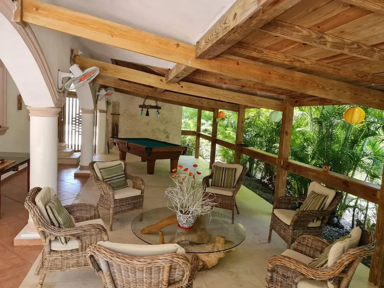 Villa en venta — Metro Country Club, Juan Dolio (4 hab.) - 3