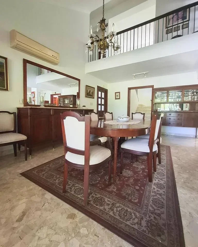 Venta: casa en Altos de Arroyo Hondo II, Distrito Nacional - 2