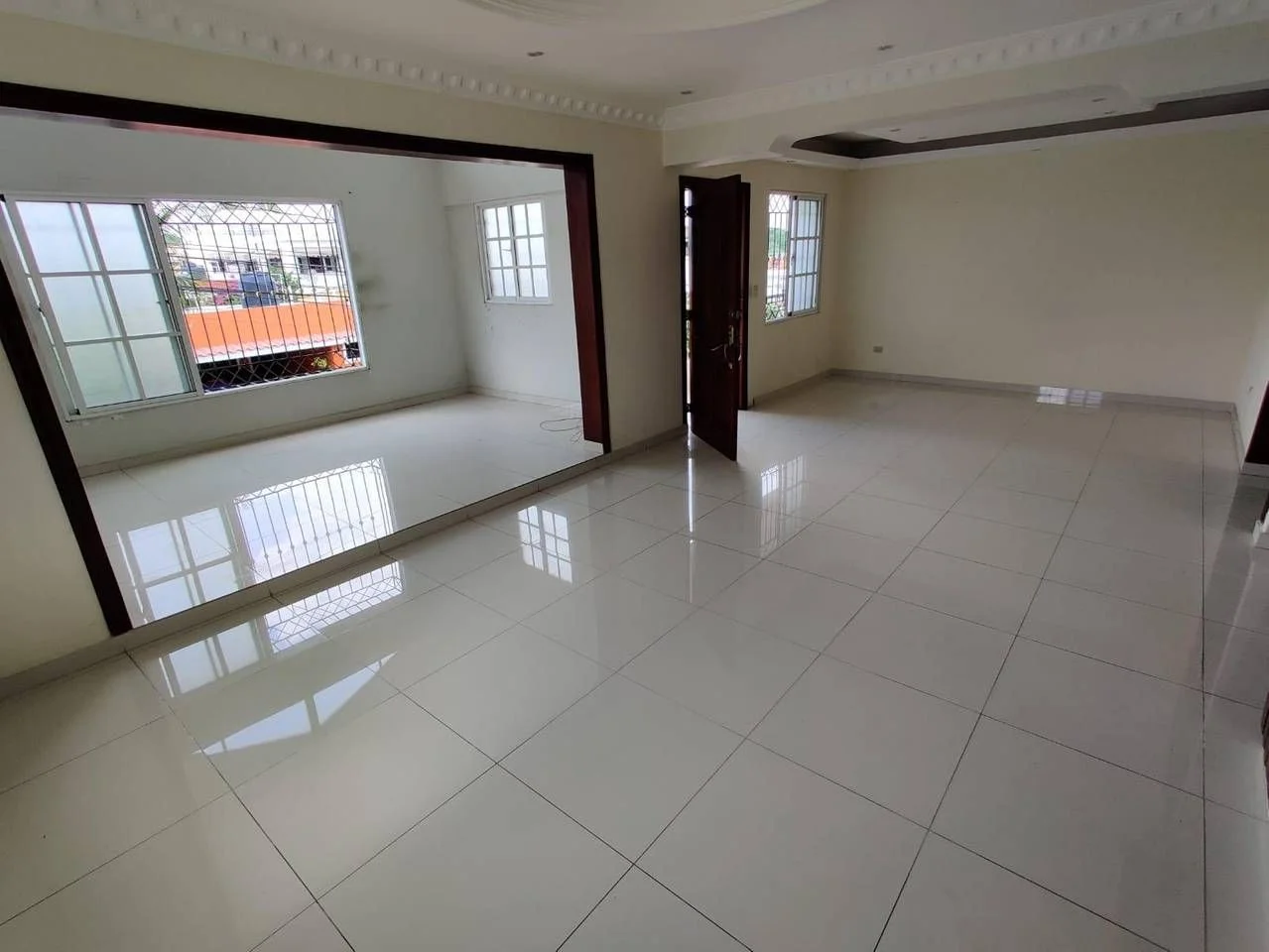 Casa de 3 habitaciones en alquiler en Altos De Arroyo Hondo, Santo Domingo D.N. - 3