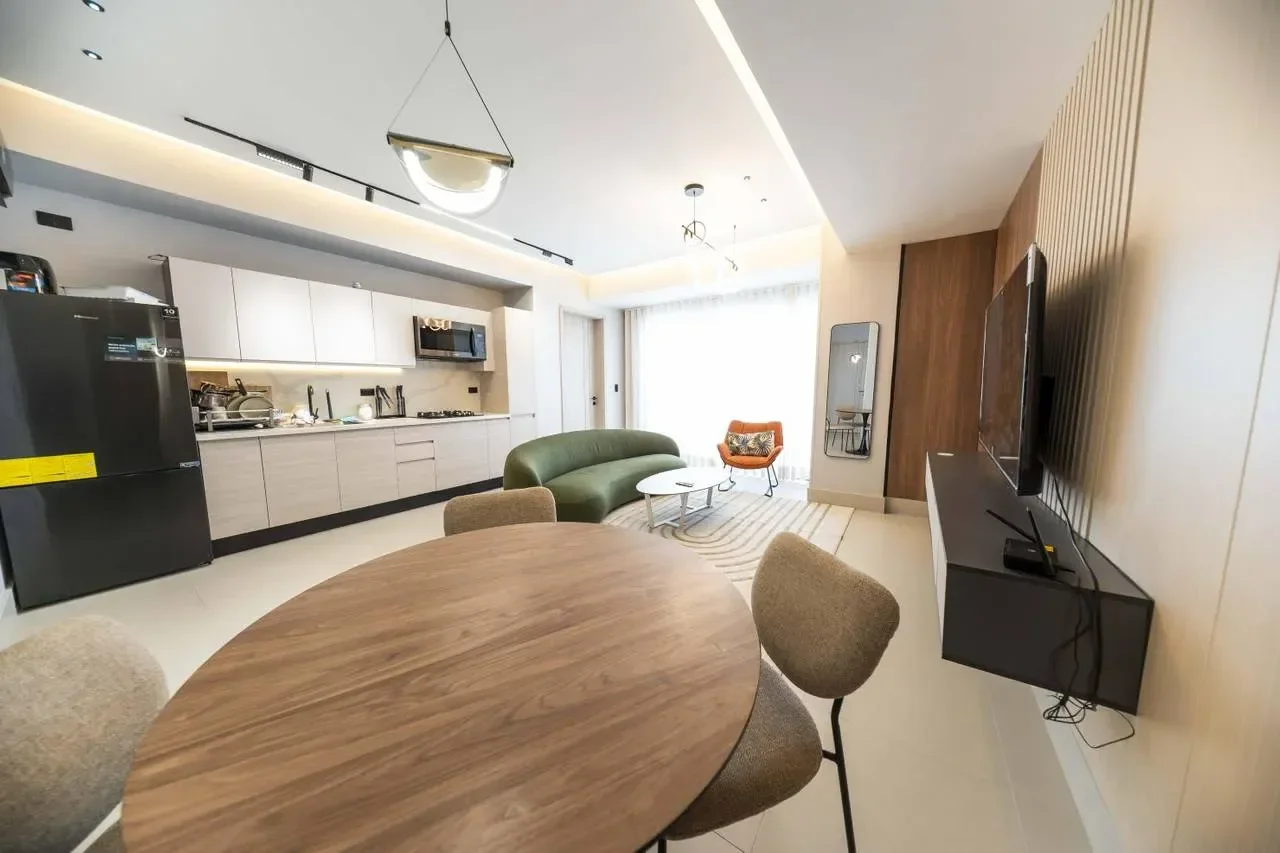 Venta: apartamento en Evaristo Morales, Distrito Nacional - 4