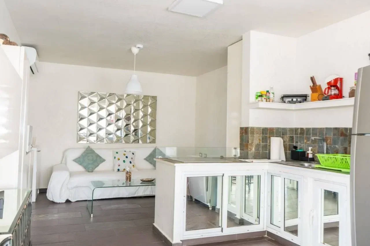 Los Corales: apartamento 1 hab. · 77.7 m² en venta - 4