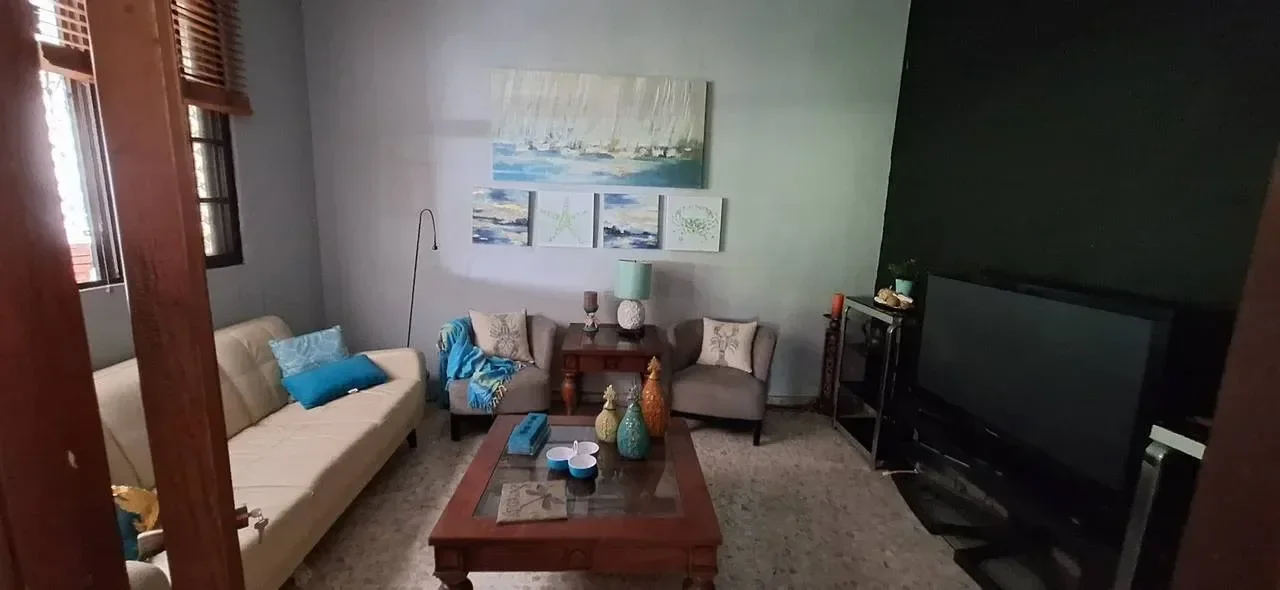 Gazcue: casa 4 hab. · 650 m² en venta - 5