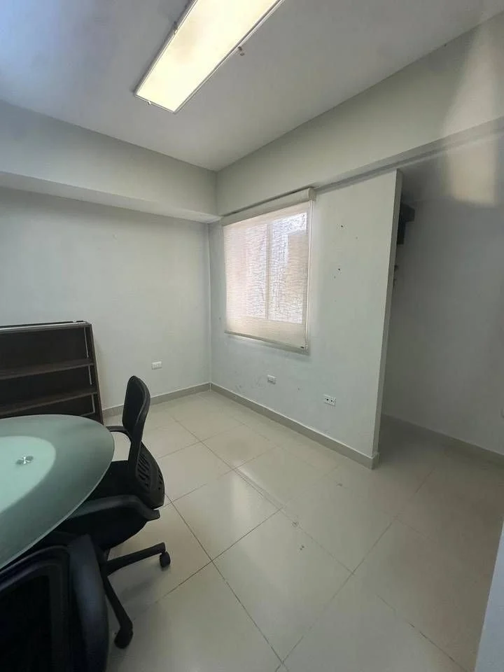 Alquiler: oficina en Julieta Morales, Santo Domingo D.N. - 2