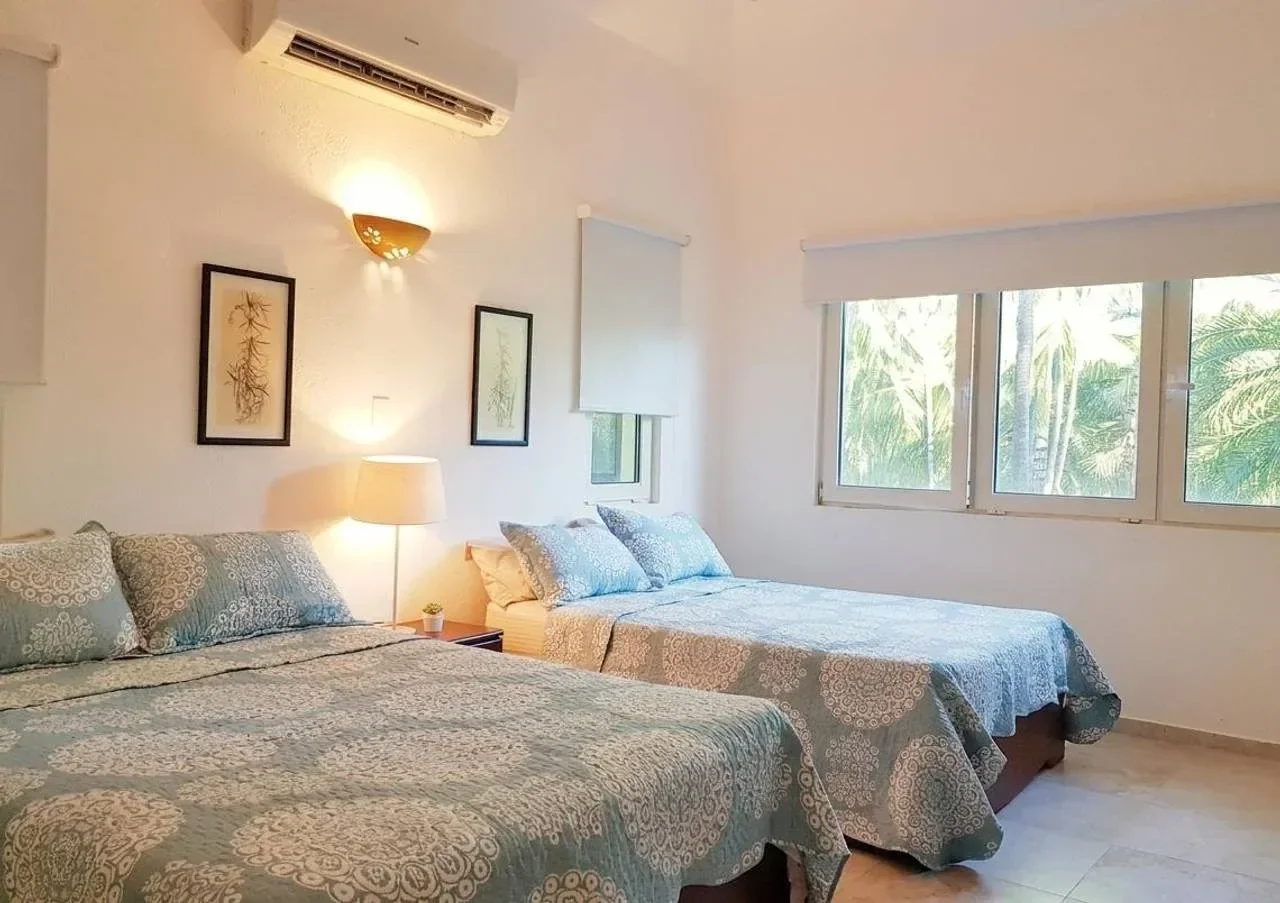 Villa en venta — Metro Country Club, Juan Dolio (4 hab.) - 3