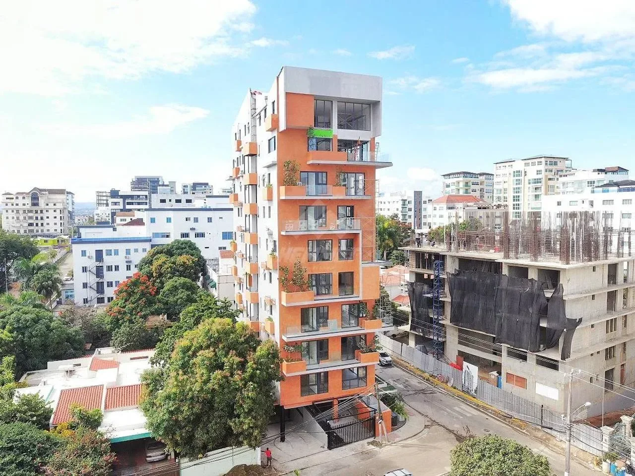 Apartamento en venta — La Esmeralda, Santiago de los Caballeros (1 hab.)
