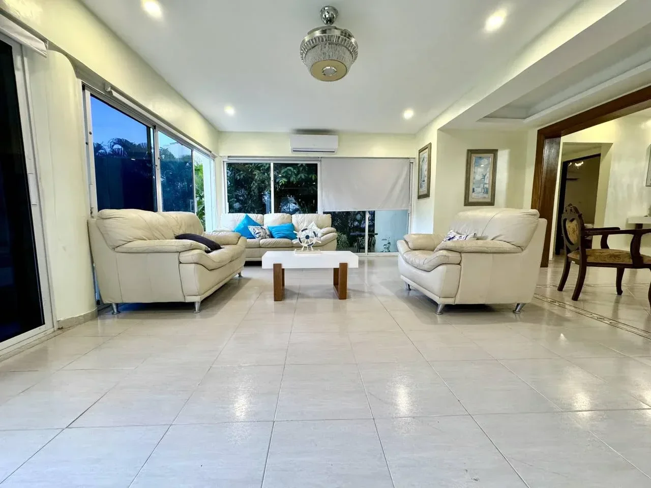 Villa en venta — Metro Country Club, Juan Dolio (3 hab.) - 3