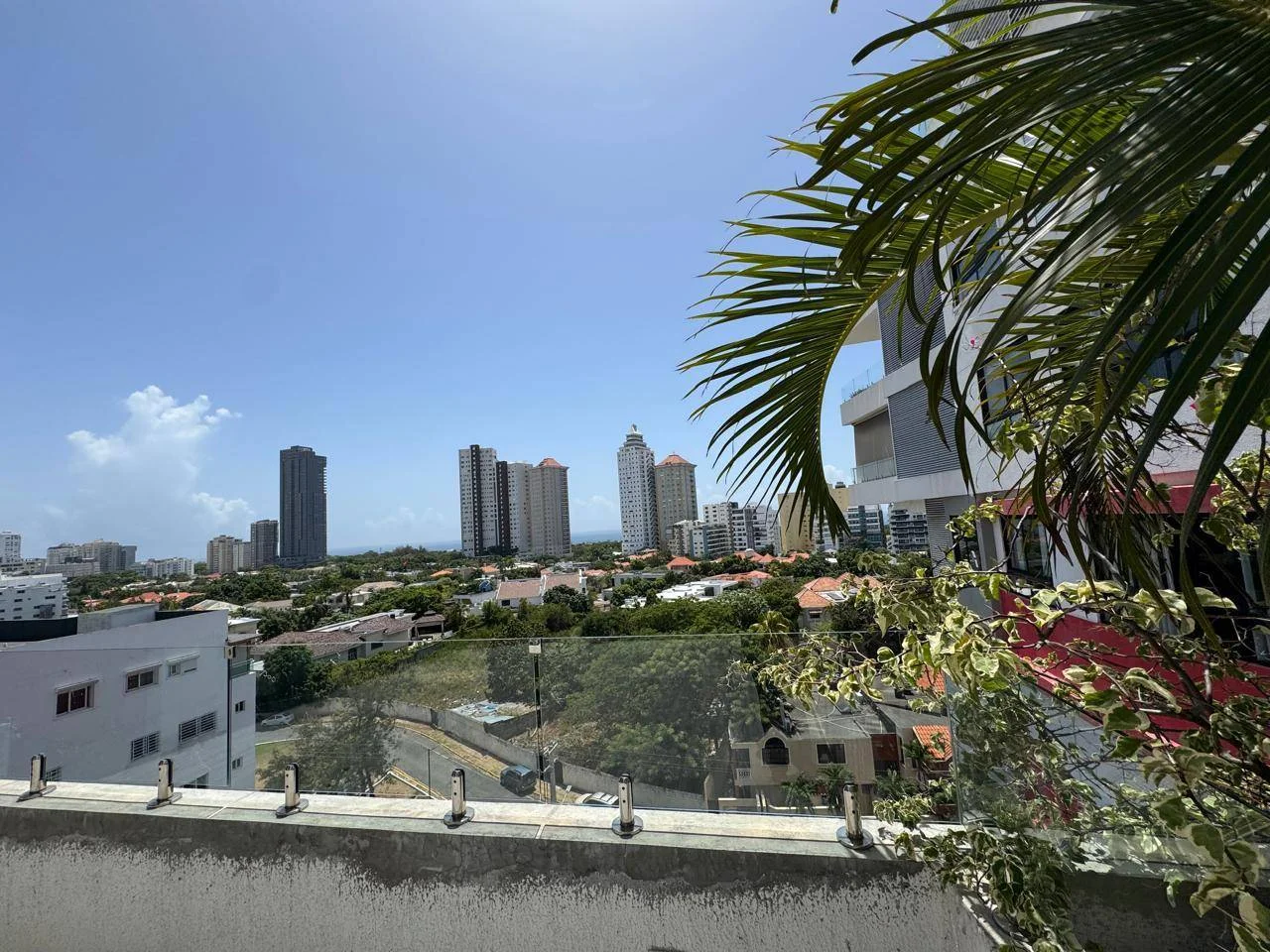 Venta: apartamento en Los Cacicazgos, Santo Domingo D.N. - 3