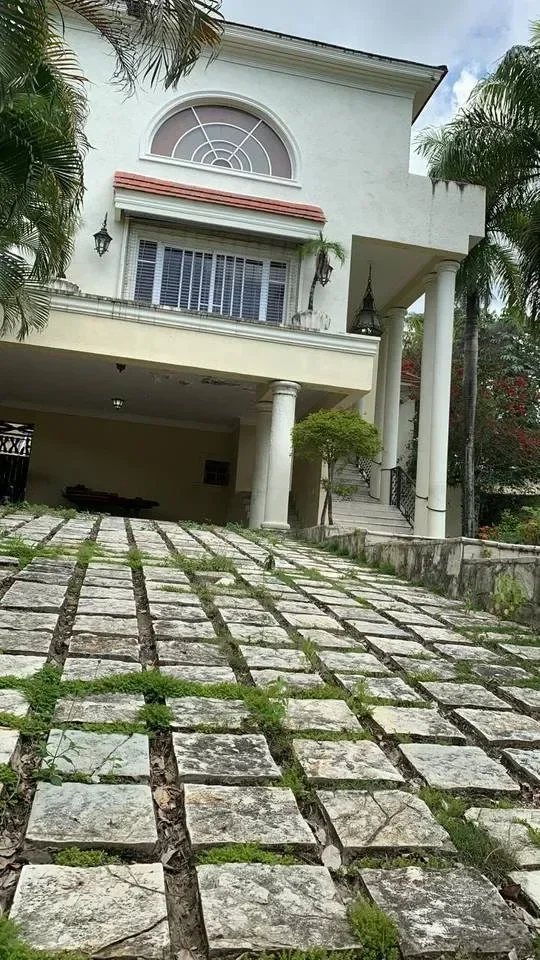 Arroyo Hondo: casa 4 hab. · 550 m² en venta - 4