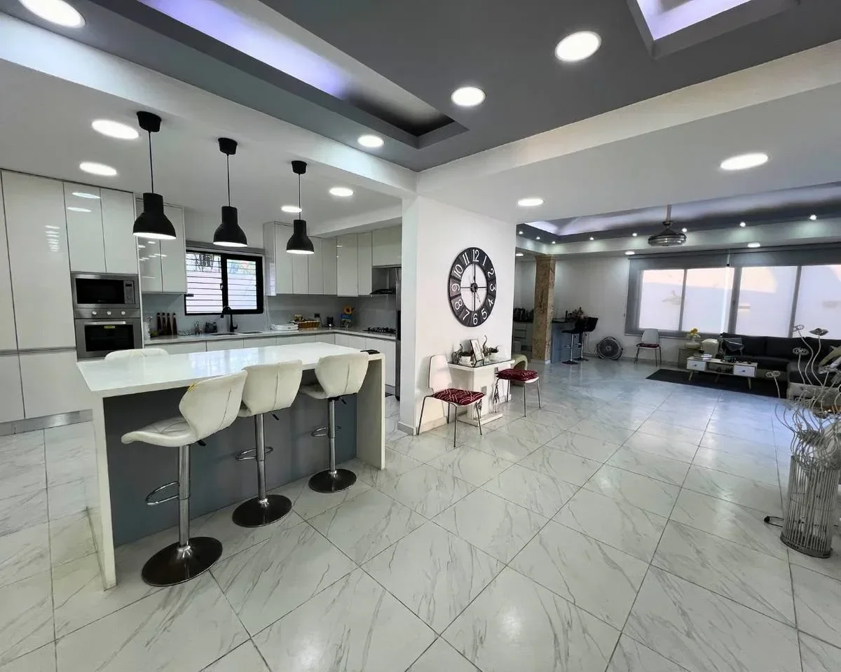 Venta: casa en Altos de Arroyo Hondo III, Distrito Nacional - 4