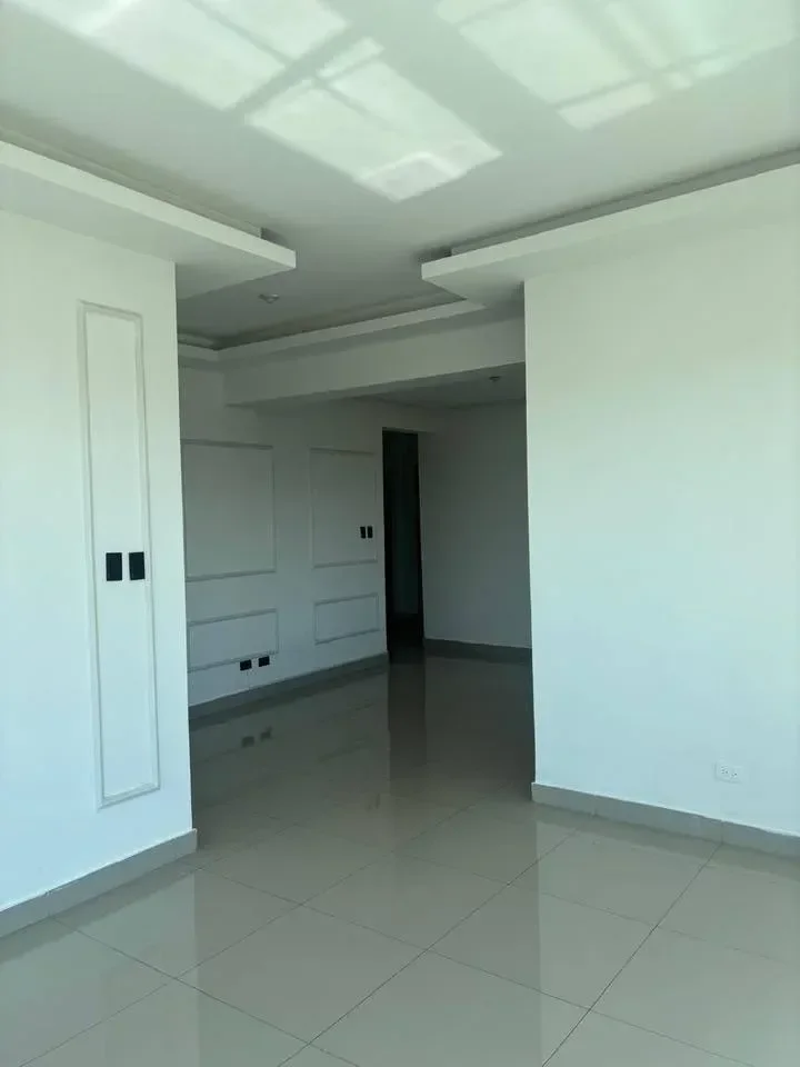 Apartamento en alquiler — Altos De Arroyo Hondo Ii, Santo Domingo D.N. (2 hab.) - 5