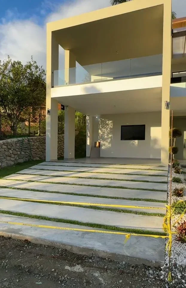 Villa en venta — Jarabacoa, Jarabacoa (2 hab.) - 2