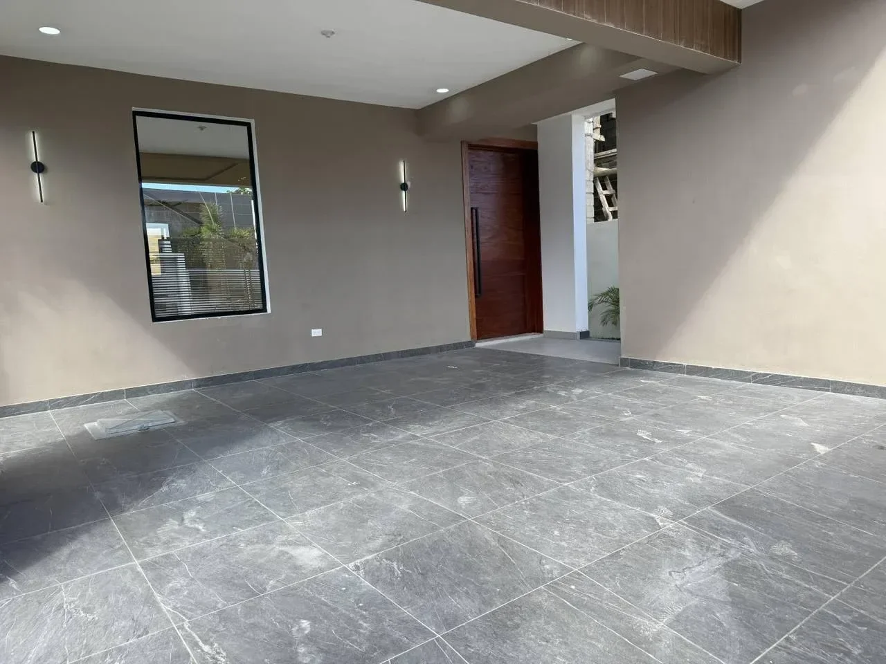 Venta: casa en Don Juan Ii, La Romana