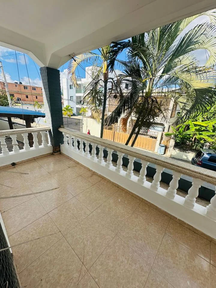 Casa en Santiago con 2 habitaciones y amplias amenidades - 2