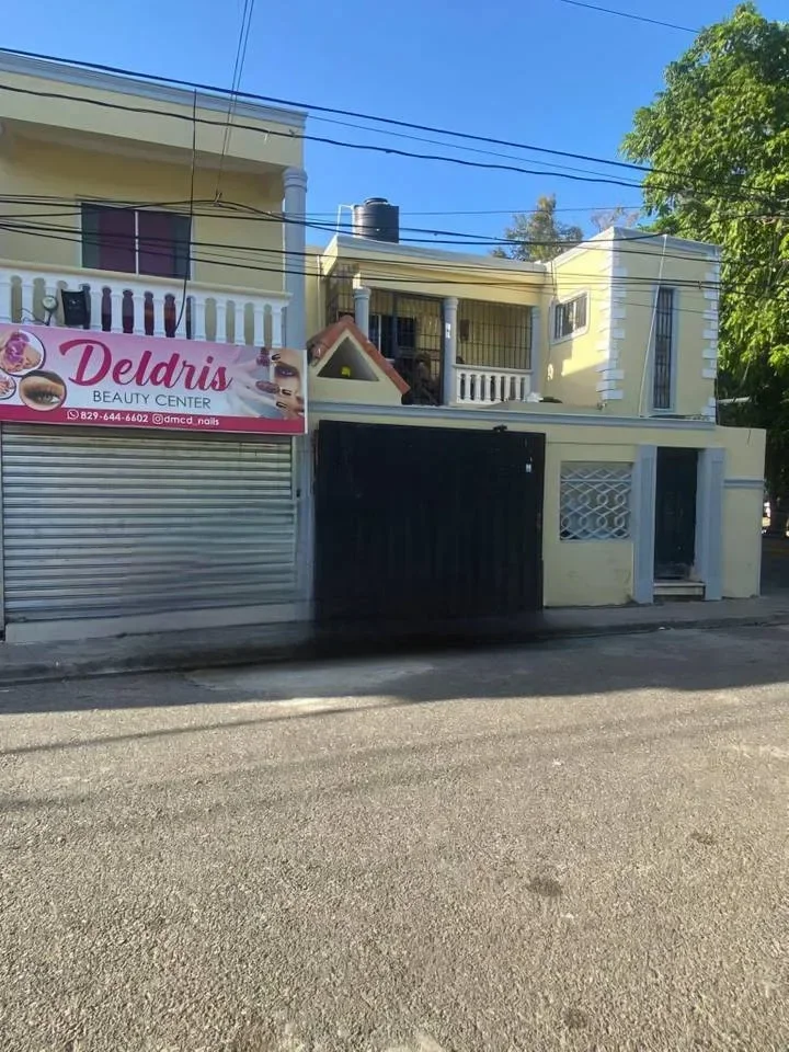 Casa en venta — Villa Carmen, Santo Domingo Este (3 hab.) - 4