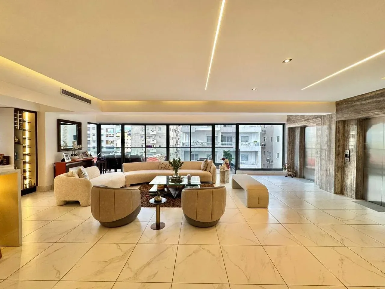 Ensanche Paraiso: apartamento 3 hab. · 279.4 m² en venta - 2