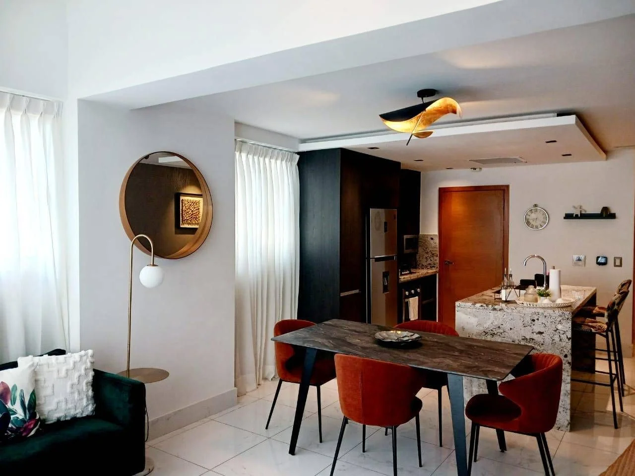 Alquiler: apartamento en Piantini, Santo Domingo D.N.