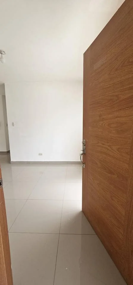 Apartamento de 3 habitaciones en venta en Colinas Del Arroyo, Santo Domingo Norte