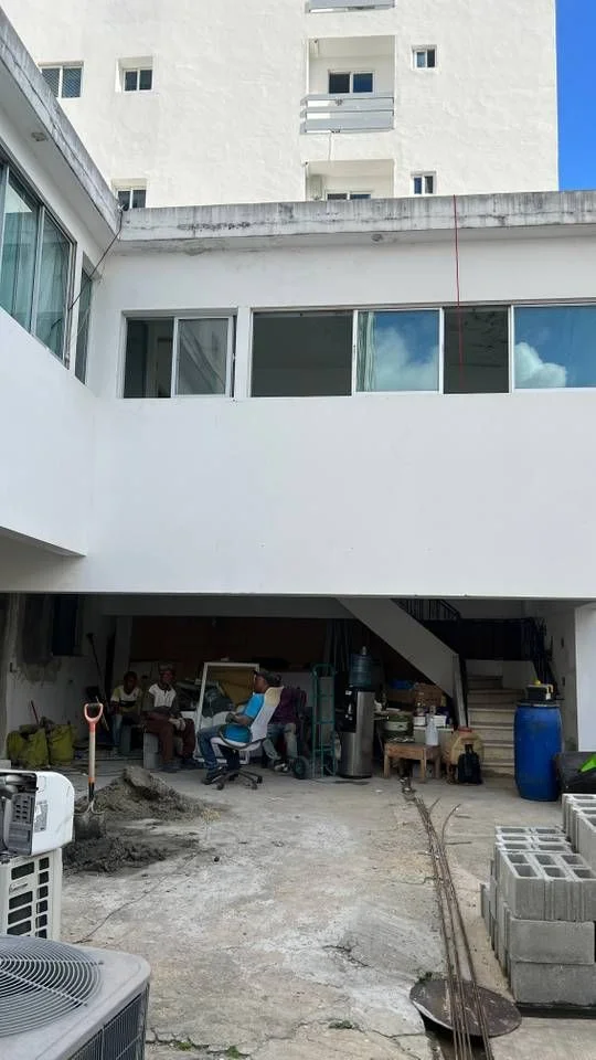Local comercial en alquiler — El Vergel, Santo Domingo D.N. - 4