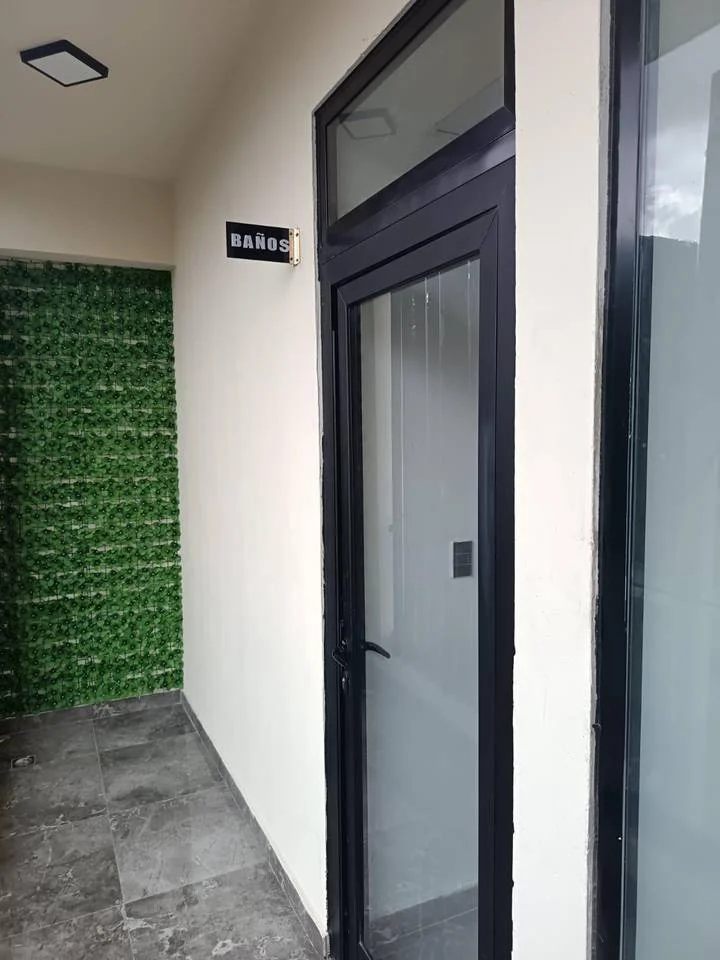 Local comercial en alquiler en Alma Rosa I, Santo Domingo Este - 5