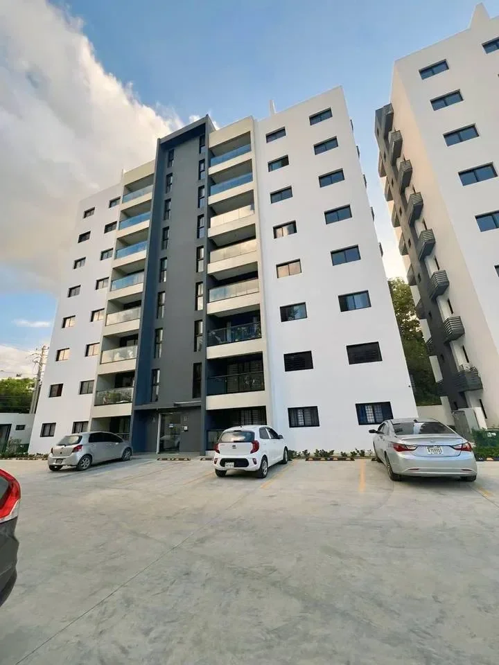 Apartamento de 3 habitaciones en venta en La Herradura, Santiago de los Caballeros - 2