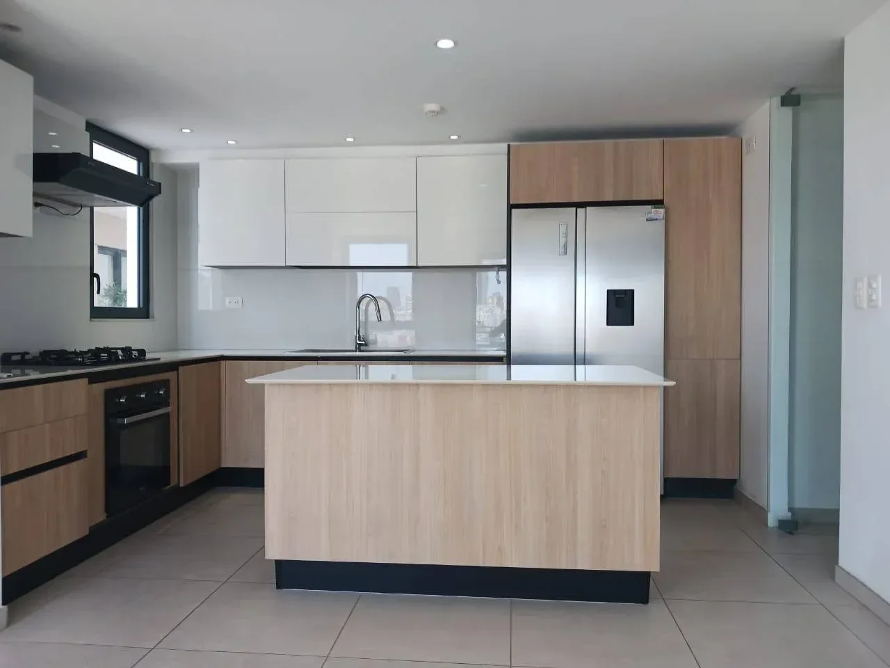 Apartamento en alquiler — Arroyo Hondo Viejo, Santo Domingo D.N. (2 hab.)